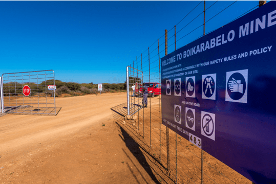 Mining large deposits in Waterberg